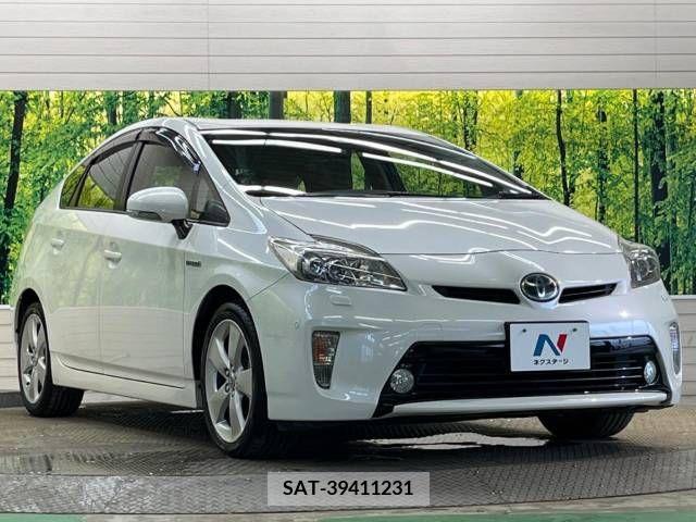 Toyota PRIUS 2013-07 380744-16