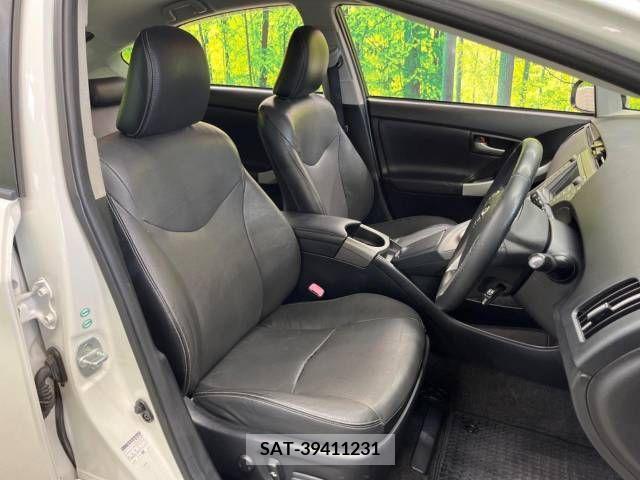 Toyota PRIUS 2013-07 380744-7
