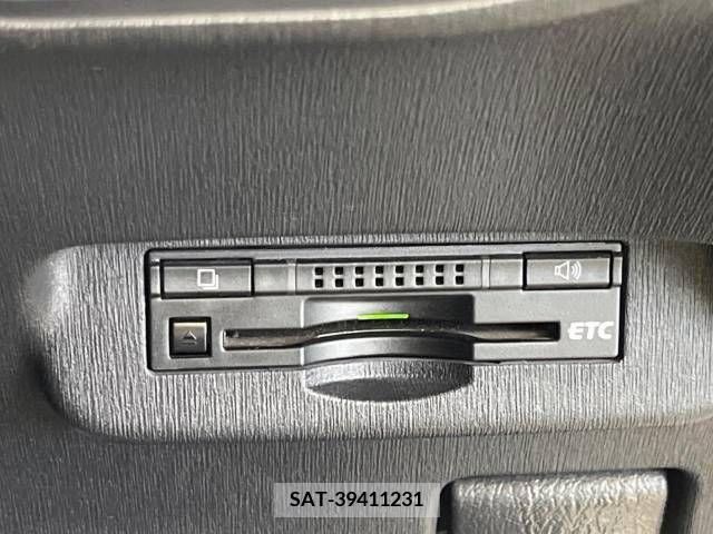Toyota PRIUS 2013-07 380744-6