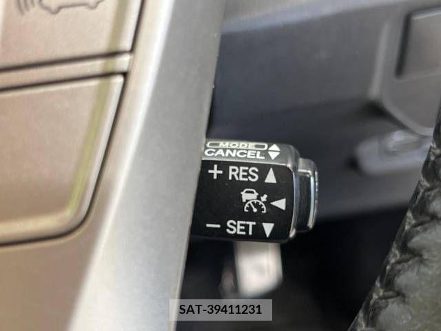 Toyota PRIUS 2013-07 380744-5