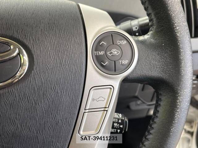 Toyota PRIUS 2013-07 380744-4