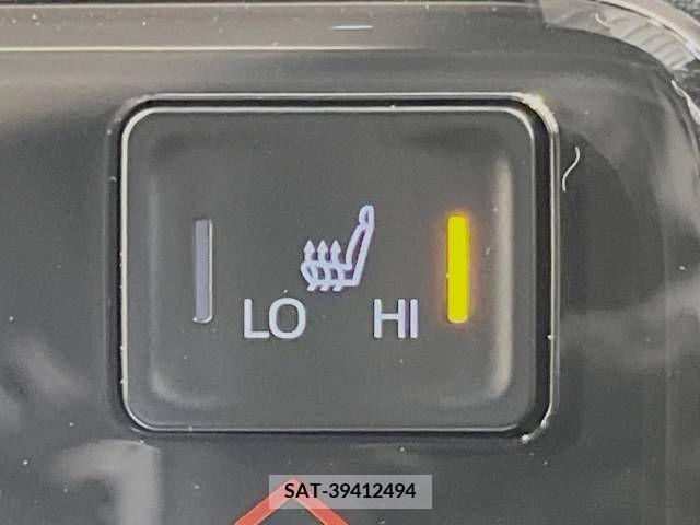 Toyota VOXY 2023-10 289294-7