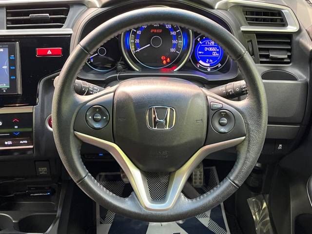 Honda FIT 2013-12 181751-11