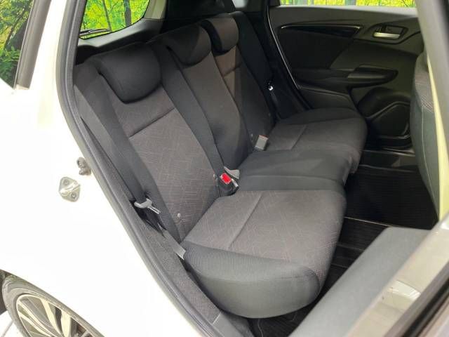 Honda FIT 2013-12 181751-9