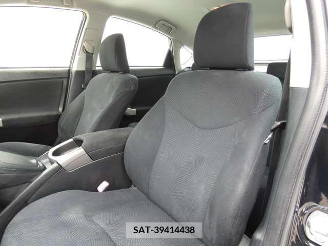 Toyota PRIUS 2012-02 328056-6