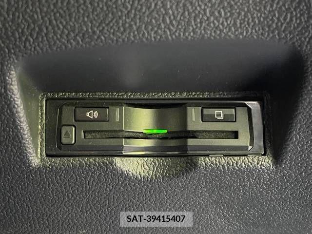 Toyota PRIUS 2019-05 366336-6