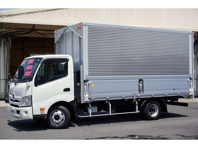 Hino DUTRO 2022-10 3107-8