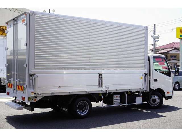 Hino DUTRO 2022-10 3107-7