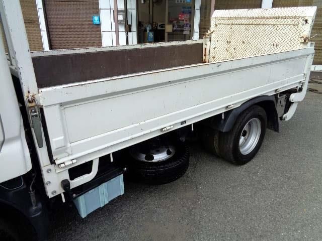 Toyota DYNA TRUCK 2017-10 19646-24