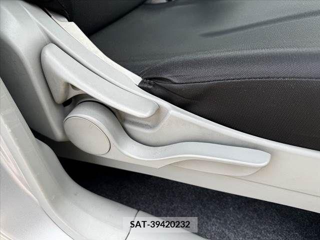 Mitsubishi I 2006-02 387634-22