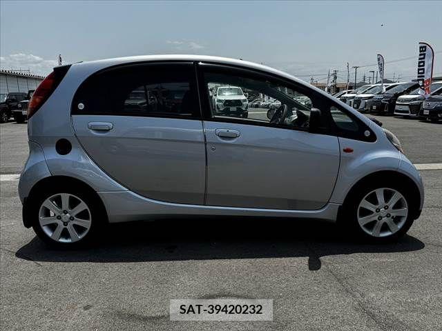 Mitsubishi I 2006-02 387634-11
