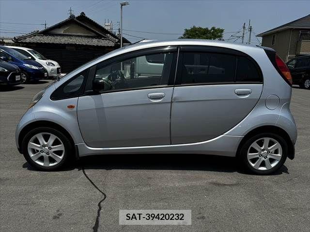 Mitsubishi I 2006-02 387634-10