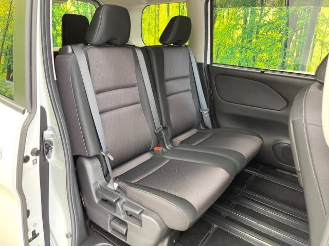 Nissan SERENA 2018-12 26672-9