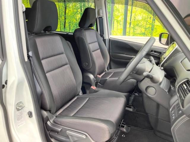 Nissan SERENA 2018-12 26672-8