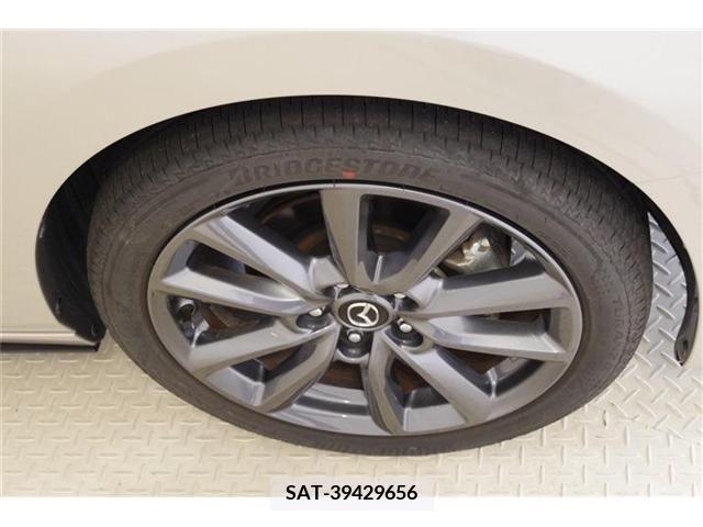 Mazda MAZDA3 2022-10 301069-10