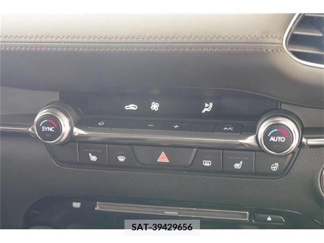 Mazda MAZDA3 2022-10 301069-12