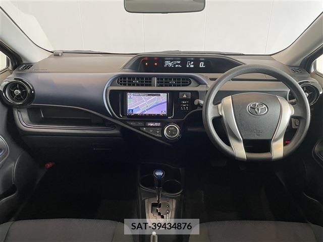 Toyota AQUA 2017-03 260453-2