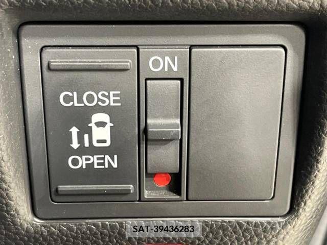 Honda N BOX CUSTOM 2018-05 364916-6