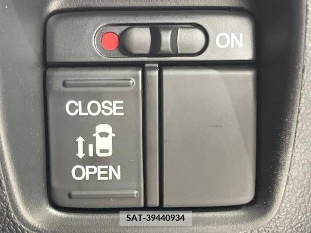Honda N BOX 2015-07 238362-2