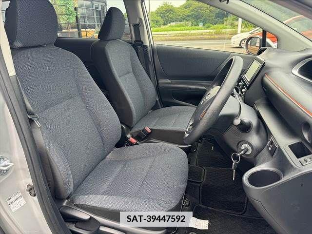 Toyota SIENTA 2017-06 338016-15