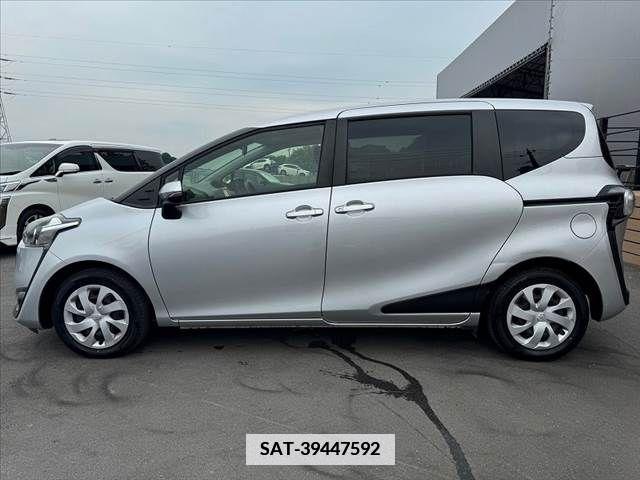 Toyota SIENTA 2017-06 338016-10