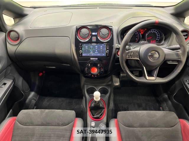 Nissan NOTE 2019-04 279985-1