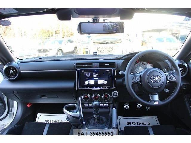 Toyota 86 2023-12 216068-17