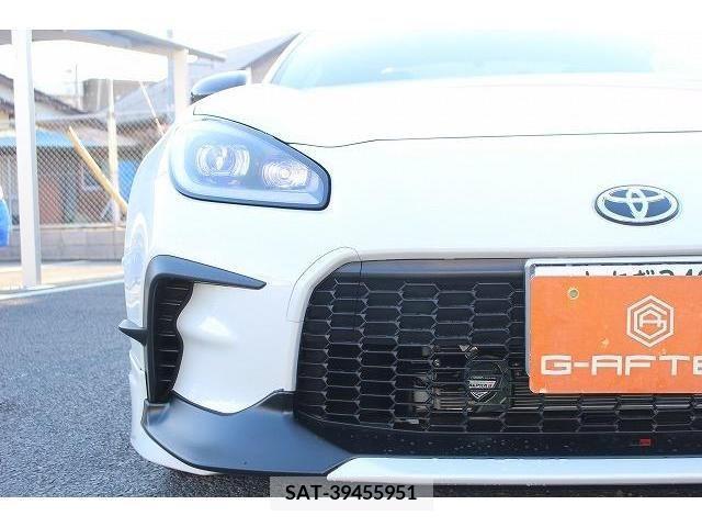 Toyota 86 2023-12 216068-11