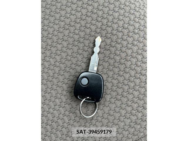 Suzuki EVERY 2017-04 301599-26