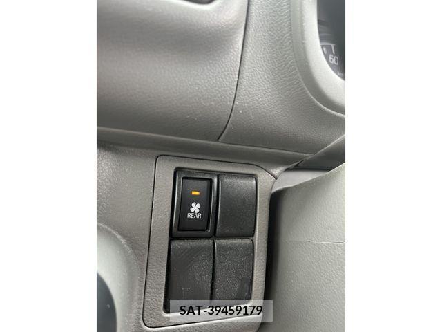 Suzuki EVERY 2017-04 301599-23