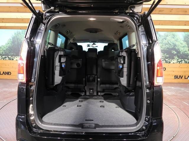 Nissan SERENA 2017-07 188972-13