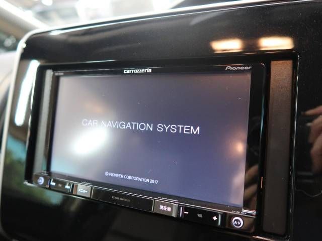 Nissan SERENA 2017-07 188972-5