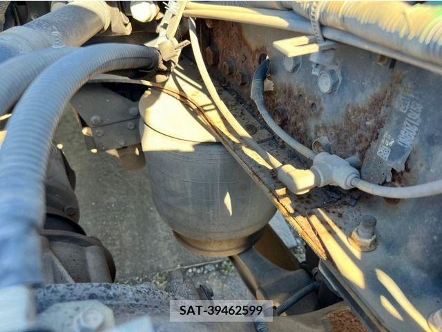 Isuzu GIGA 2011-09 302526-18