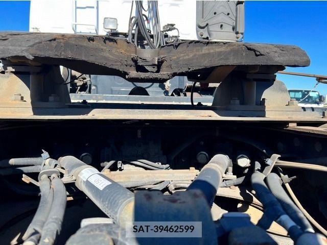 Isuzu GIGA 2011-09 302526-20
