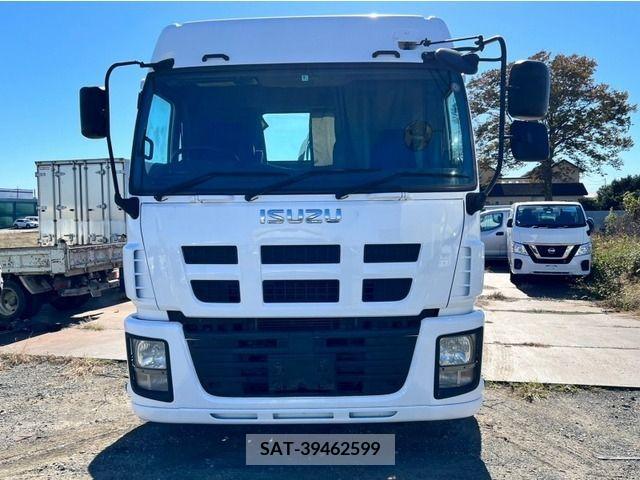 Isuzu GIGA 2011-09 302526-8
