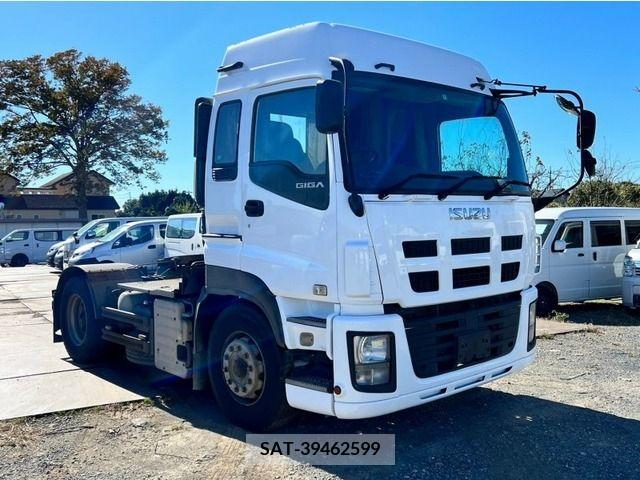 Isuzu GIGA 2011-09 302526-7