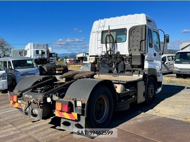 Isuzu GIGA 2011-09 302526-5