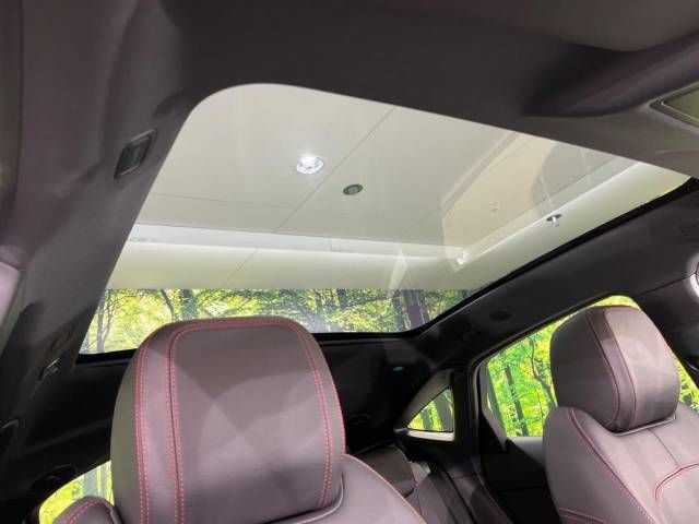 Jaguar E-PACE 2021-02 25119-5