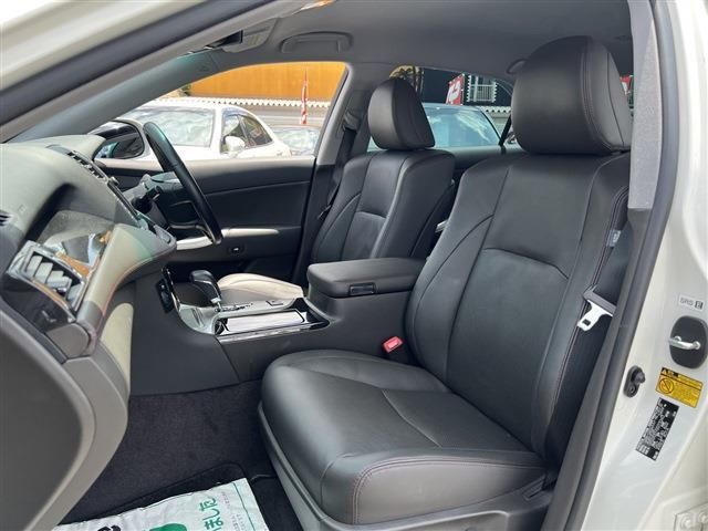 Toyota CROWN SEDAN 2012-03 7010-18