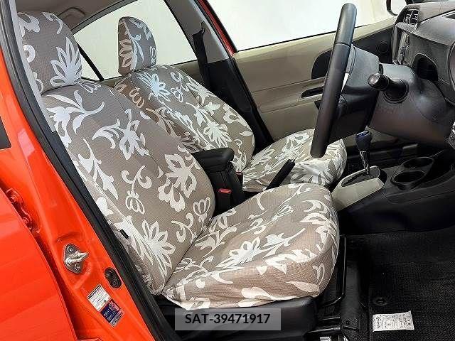Toyota AQUA 2013-07 221476-8