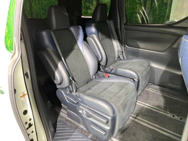 Toyota VELLFIRE 2016-12 14567-9