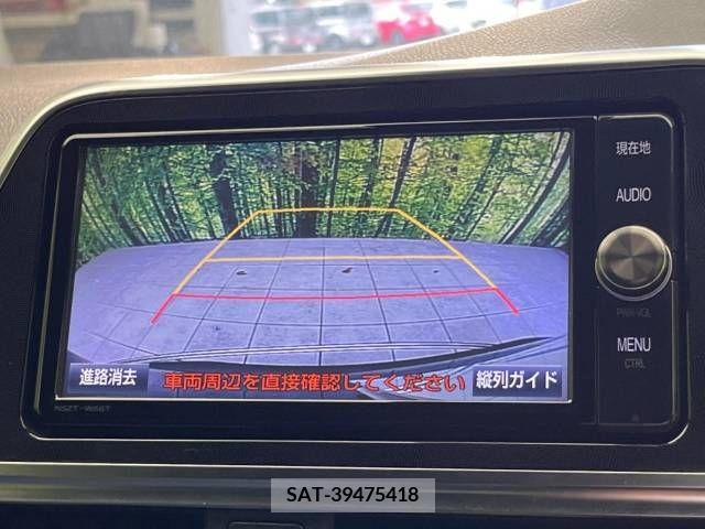 Toyota SIENTA 2016-10 298361-5