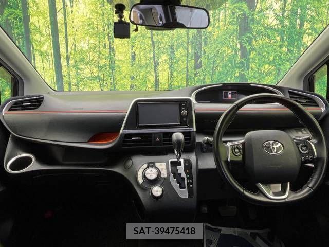 Toyota SIENTA 2016-10 298361-1