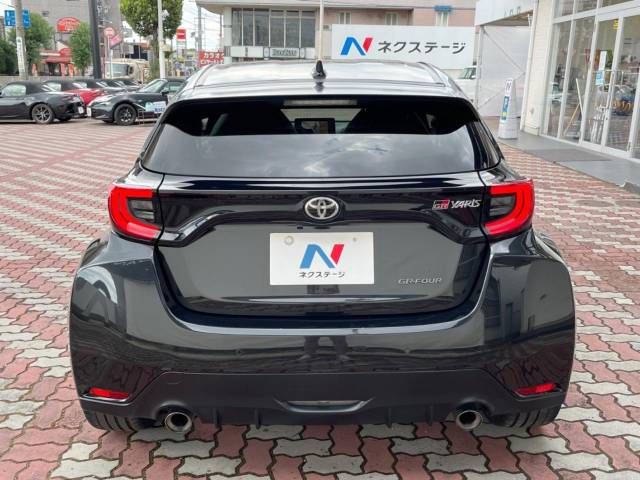 Toyota YARIS 2020-12 26716-15