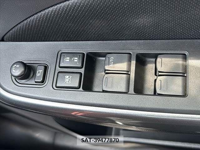 Suzuki SWIFT 2018-07 286685-28