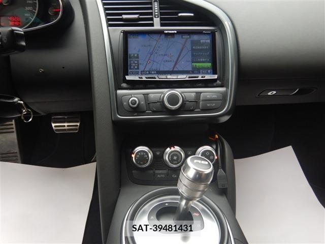 Audi R8 2012-06 344478-16