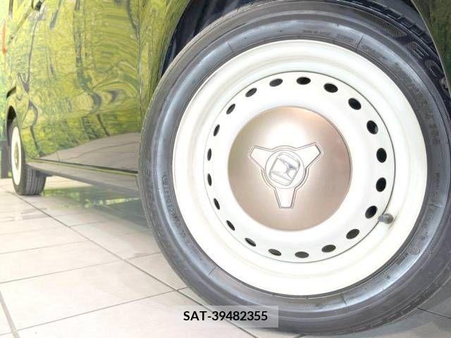 Honda N BOX 2019-01 220920-12