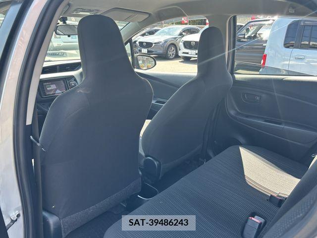 Toyota VITZ 2018-07 349971-14