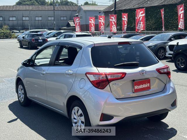 Toyota VITZ 2018-07 349971-2