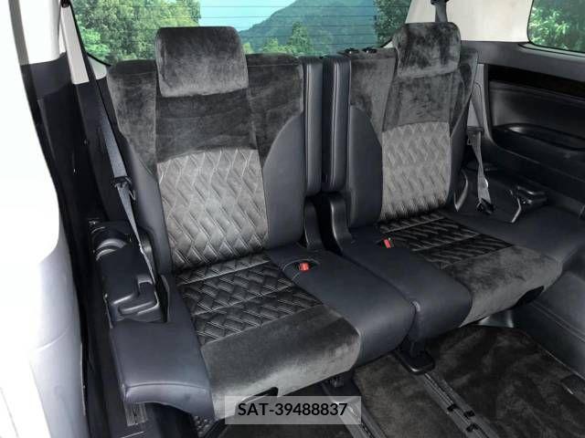 Toyota ALPHARD 2017-07 355606-9